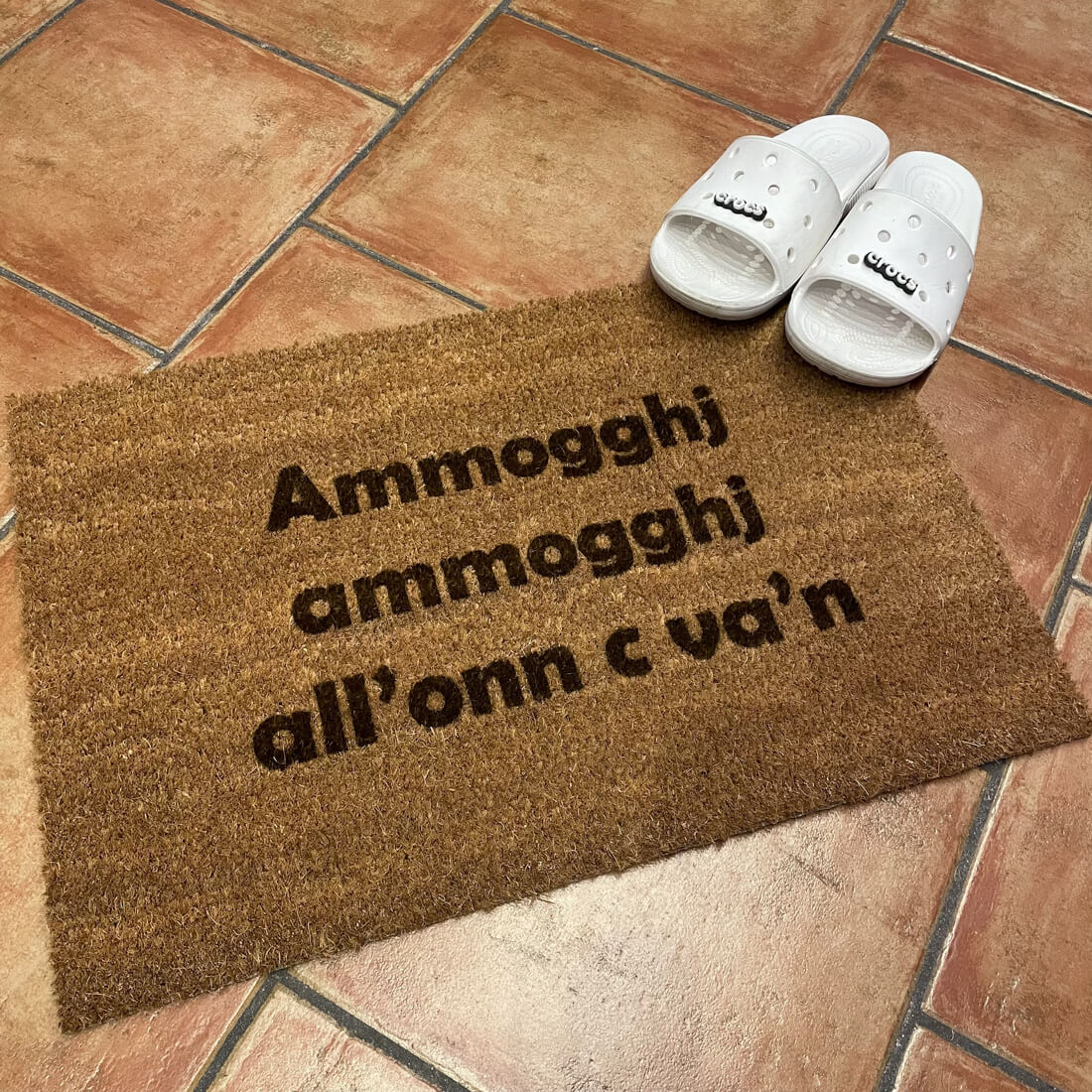 Ammogghj ammogghj all’onn c va’n