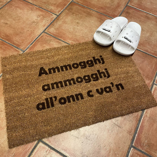 Ammogghj ammogghj all’onn c va’n